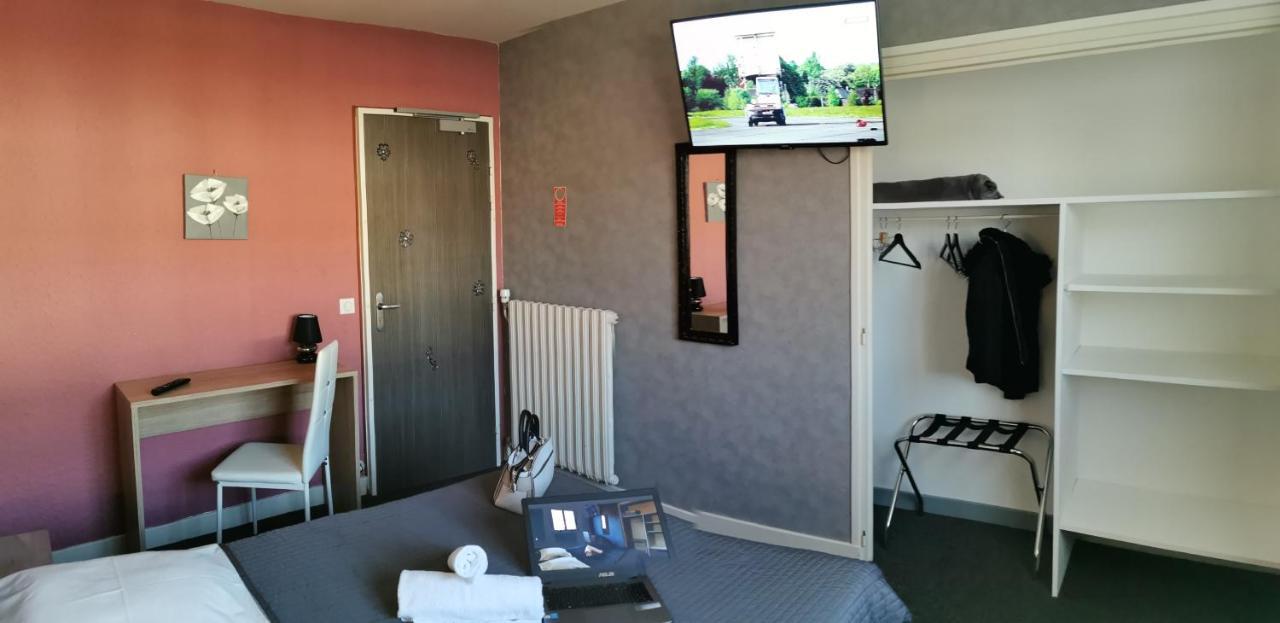 Hotel La Vieille Ferme Les Ancizes-Comps Zewnętrze zdjęcie