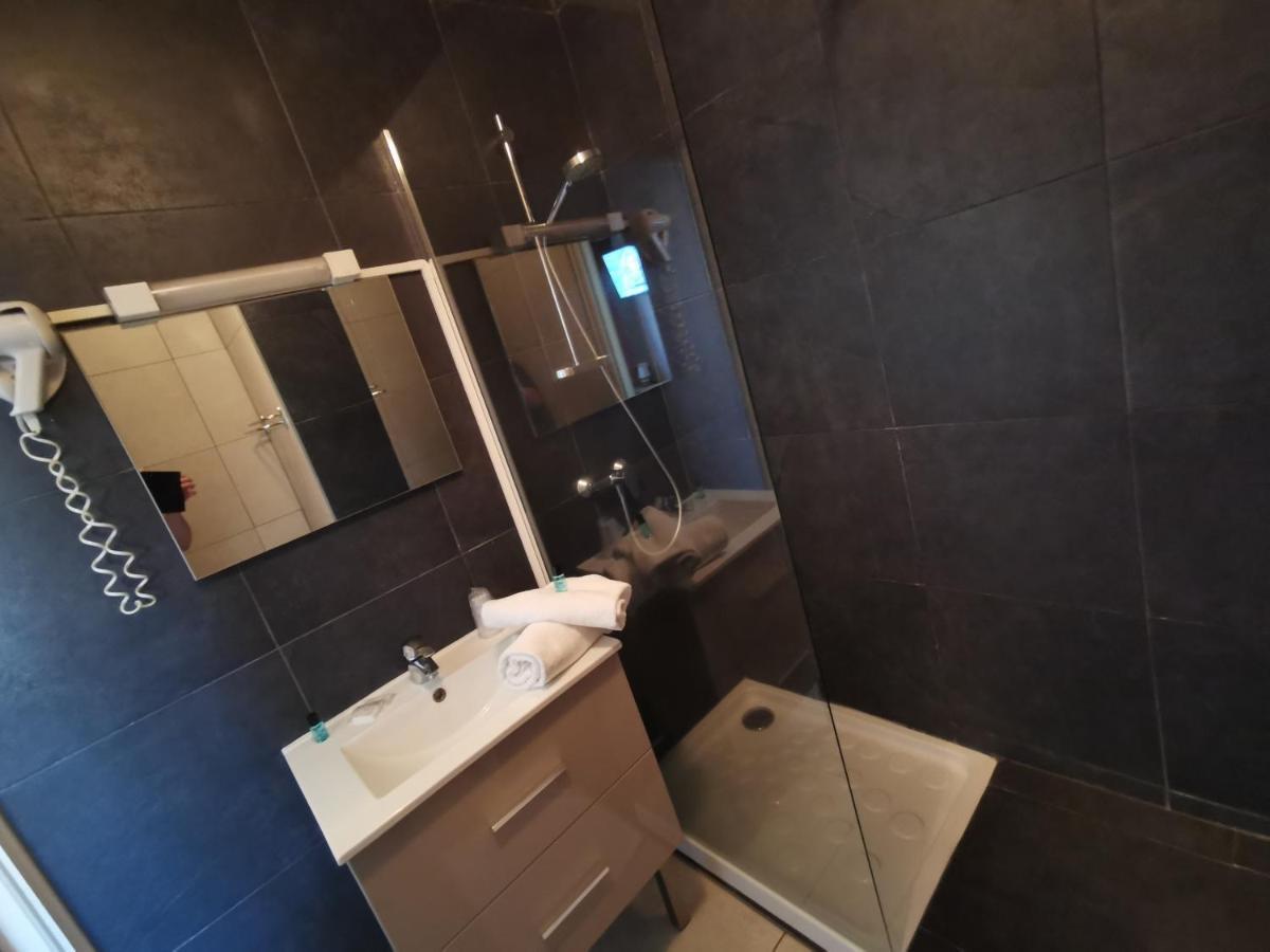 Hotel La Vieille Ferme Les Ancizes-Comps Zewnętrze zdjęcie